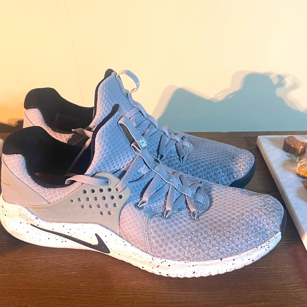 Mens Nike Runners size 12